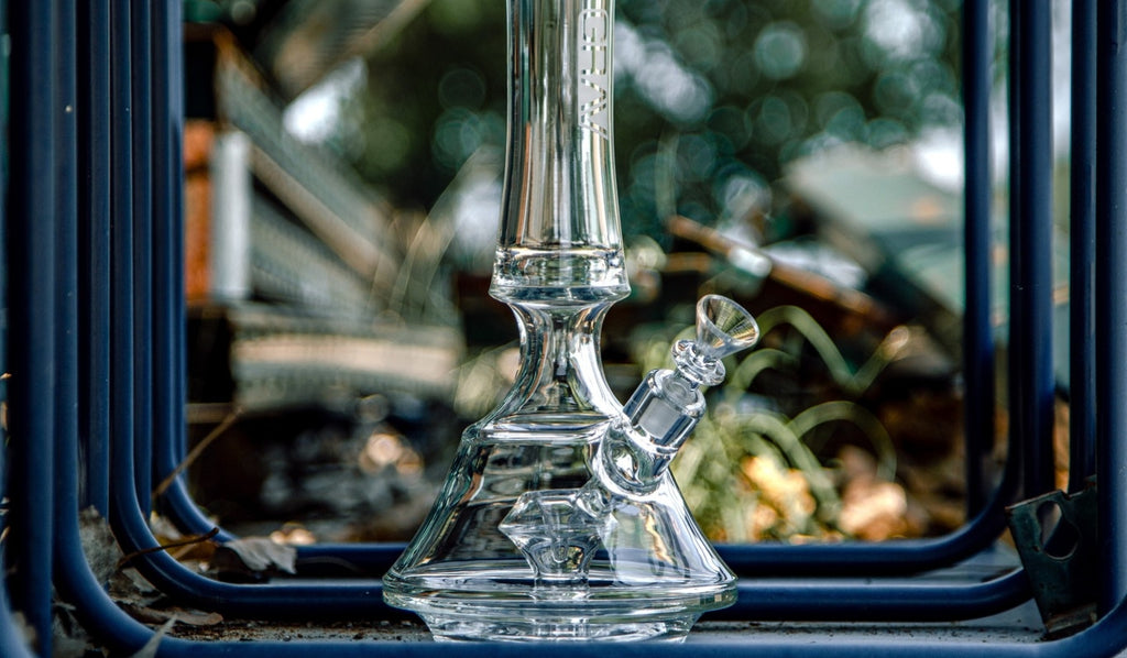 A glass perclator bong