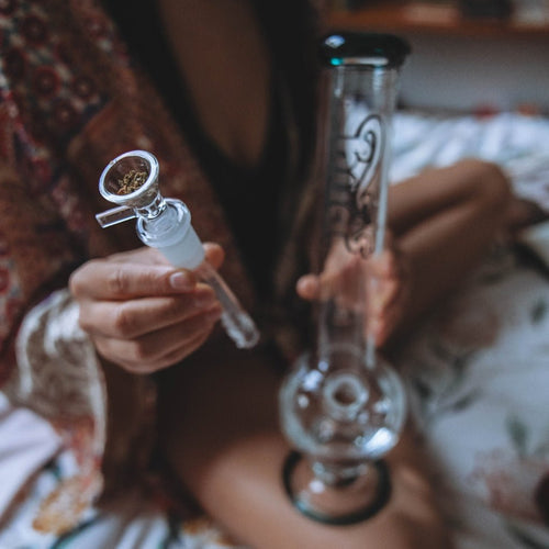 How To Measure Downstems - Glass Bongs Australia