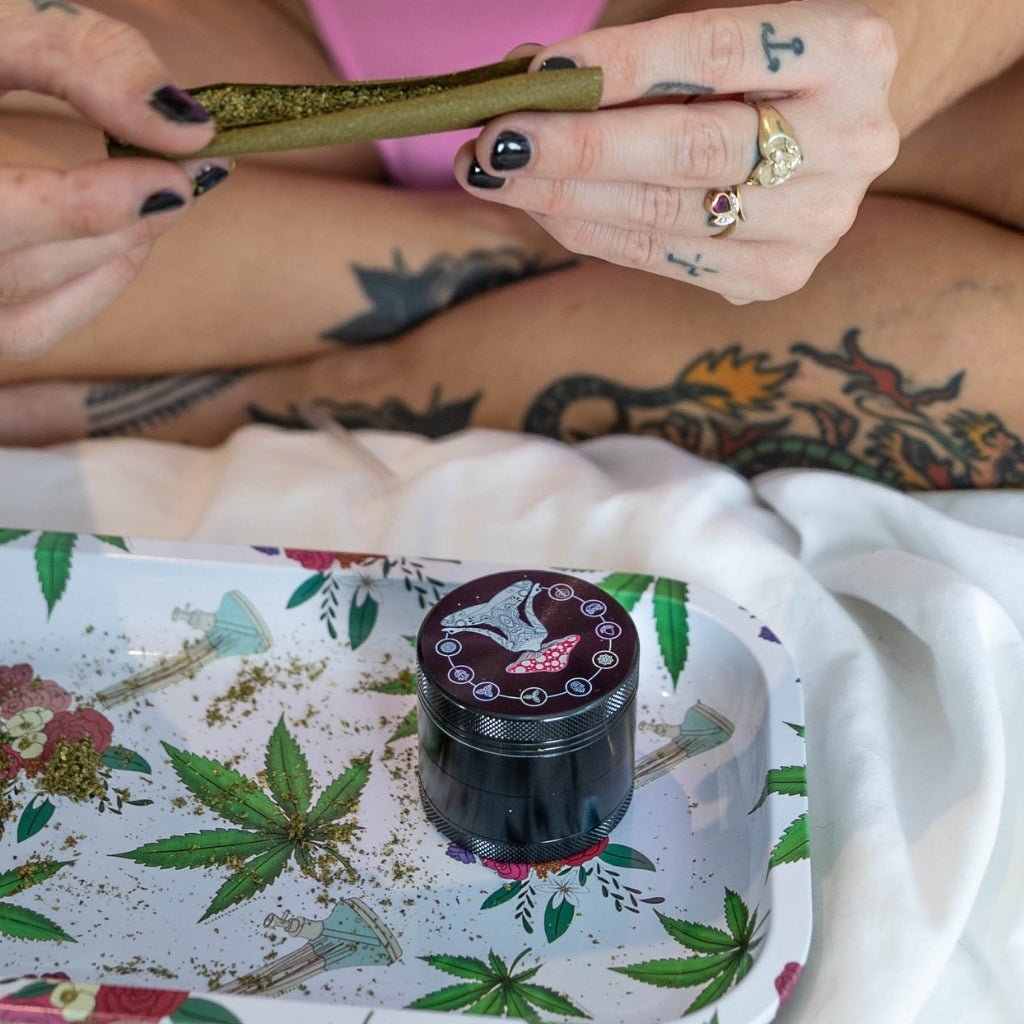 What's The Best Herb Grinder For Me? | Glass Bongs Australia